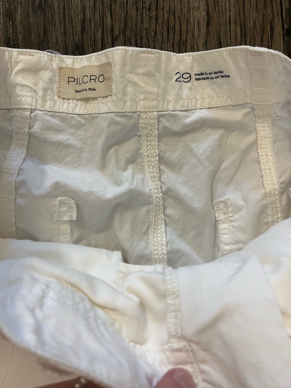 Pilcro white High-Rise Pants with flaws - Picture 4 of 8
